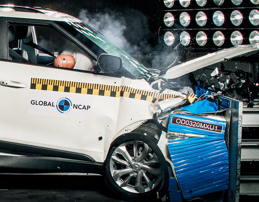 8/x And now the best in the Global NCAP  #crashtest of Indian made cars! 6. FIVE stars (in order of highest scores): 1. Mahindra XUV300. 2. Tata Altroz. 3. Tata Nexon. See other star ratings higher up in  #thisthread. Kudos  @TataMotors and  @Mahindra_Auto SVP  #SaferCarsForIndia
