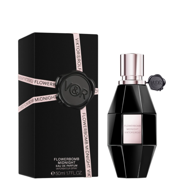 davelackie's tweet photo. Excited to be giving away Viktor &amp; Rolf's rich floral fragrance Flowerbomb Midnight. It boasts notes of black currant, vanilla and jasmine. To enter, RT &amp; follow @davelackie https://t.co/blCd118BFq