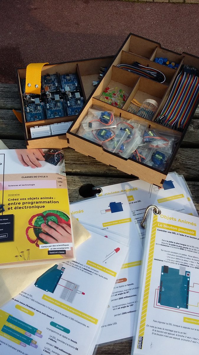 Nos mallettes du <a href="/projetMERITE/">MERITE - expérimenter de 9 à 16 ans</a> sont enfin prêtes! Elles attendent sagement le #déconfinement pour se faire une beauté à Nantes avant de rejoindre les classes! #sciences #techniques #enseignement #pédagogie #arduino