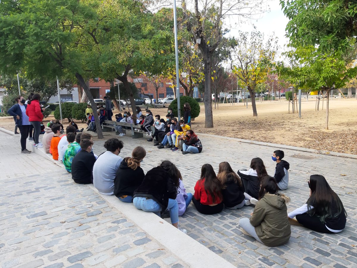 L'institut El Prat de Llobregat suma en el dia Internacional per a l'Eliminació de la Violència Envers les Dones #25NContraLasViolenciasMachistas #ElPratAntimasclista