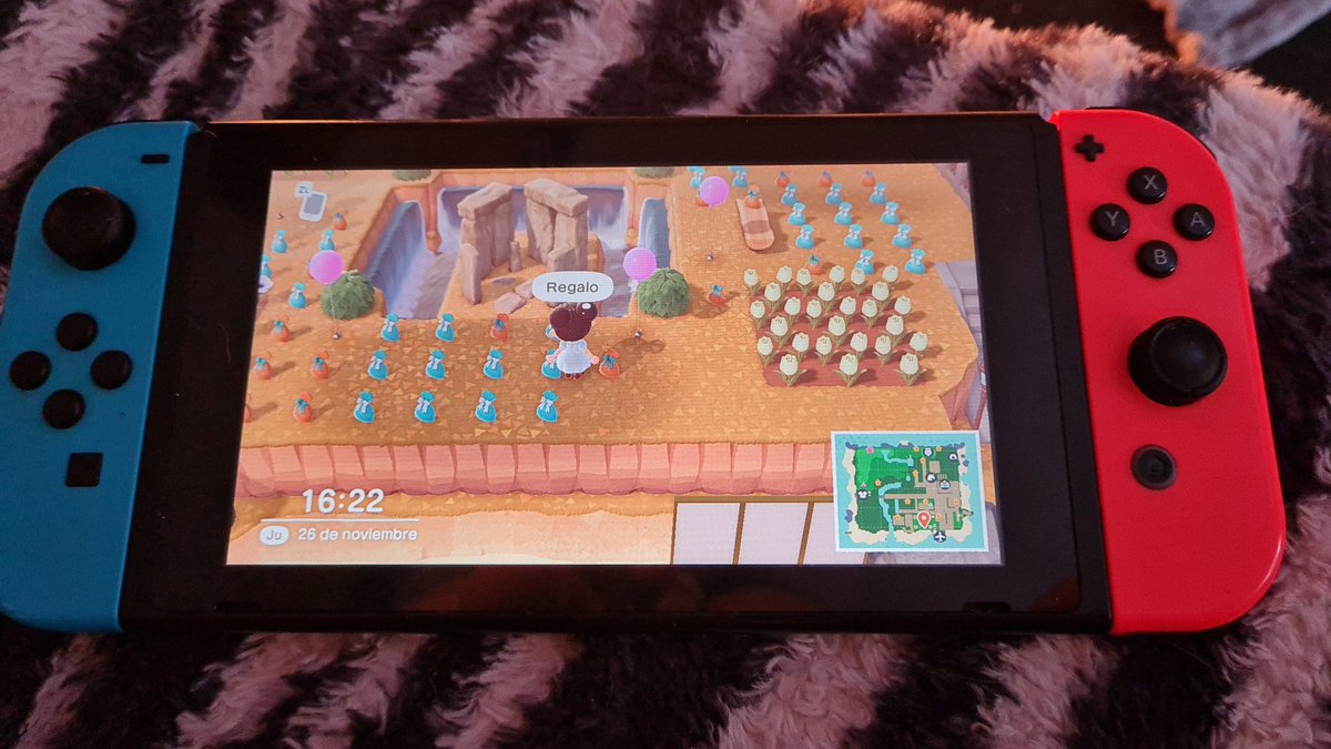 minoventaycinco's tweet photo. Gratis para visitantes, hay recetas, nmt , fragmentos de estrellas, materiales, muebles, flores, ropa etc #ACNH #AnimalCrossingNewHorizons #AnimalCrossingDates #animalcrossinggiveaway #animalcrossingdodo #dodocode https://t.co/rulbSnQCUk