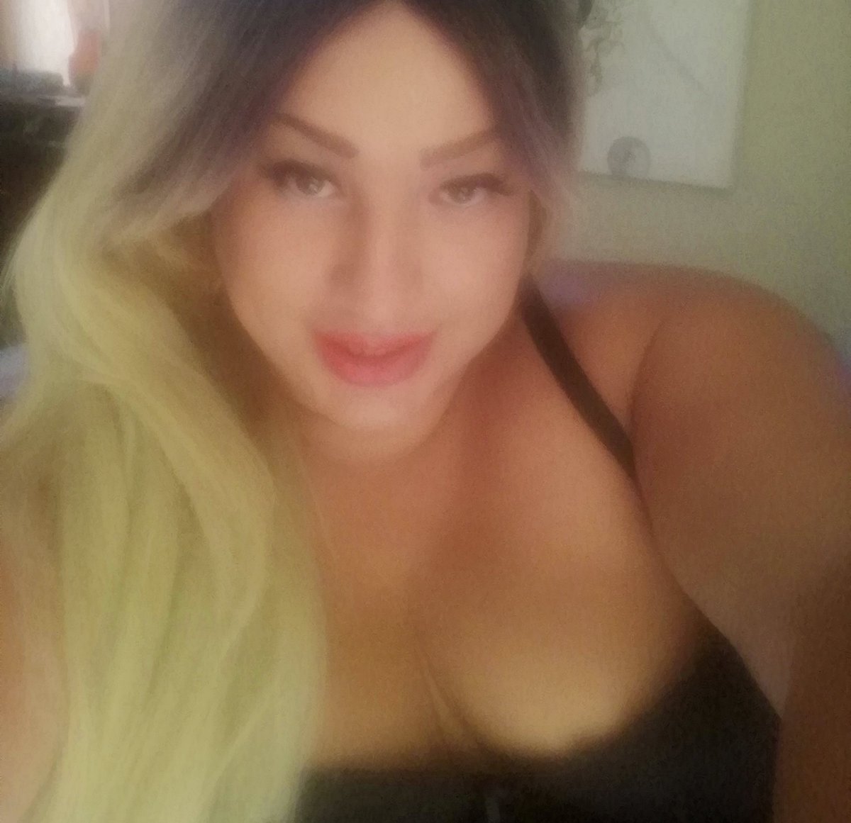 SpaLuxuria's tweet photo. Mamada 10 dolares hasta que acabes en mi boca 0968894127 https://t.co/xzsQcaiCz8