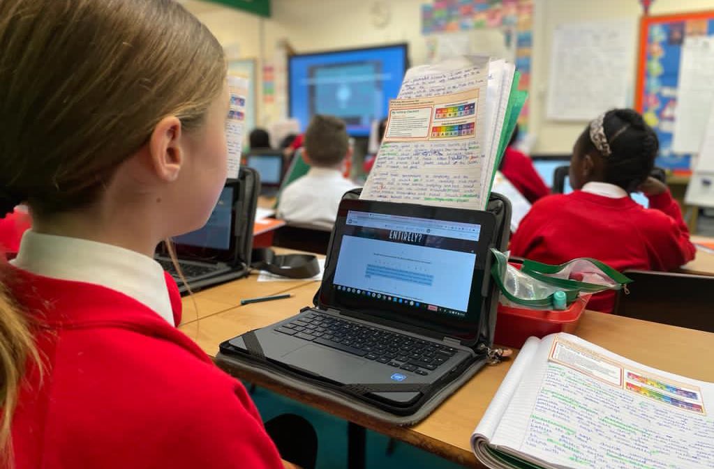 CCJacademy's tweet photo. More action from Y6’s @AdobeForEdu 200 Word Challenge lessons this week. They really enjoyed seeing #DigiDom again! As for deciding if we can end plastic production entirely - Y6 were completely split on this @TanyaAvrith!  Next step, onto @wakelet!
#AdobeEduCreative #WakeletWave https://t.co/l8wEdidlwy