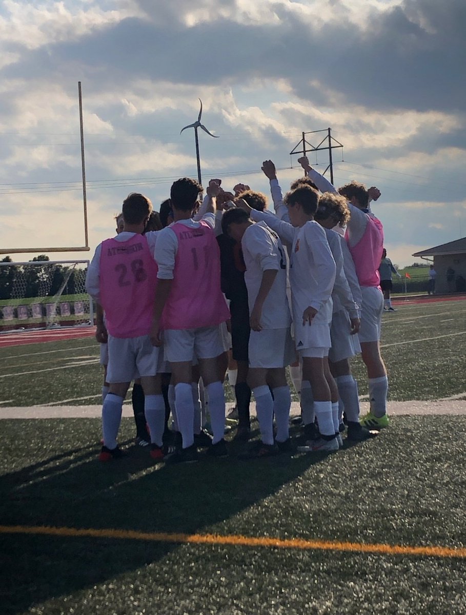 AtchisonSoccer's tweet photo. Happy Thanksgiving- I am so thankful for these young men, our two awesome managers, and the most incredible assistant coach #weare409 https://t.co/9J1rKAqAnB