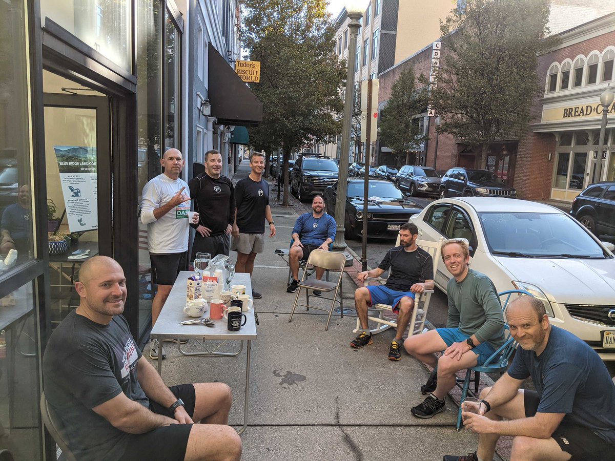 F3Roanoke's tweet photo. Nine men from F3 Roanoke ran the @RescueMission48 Drumstick Dash this morning! #dash2020 https://t.co/NJilG9FbOq