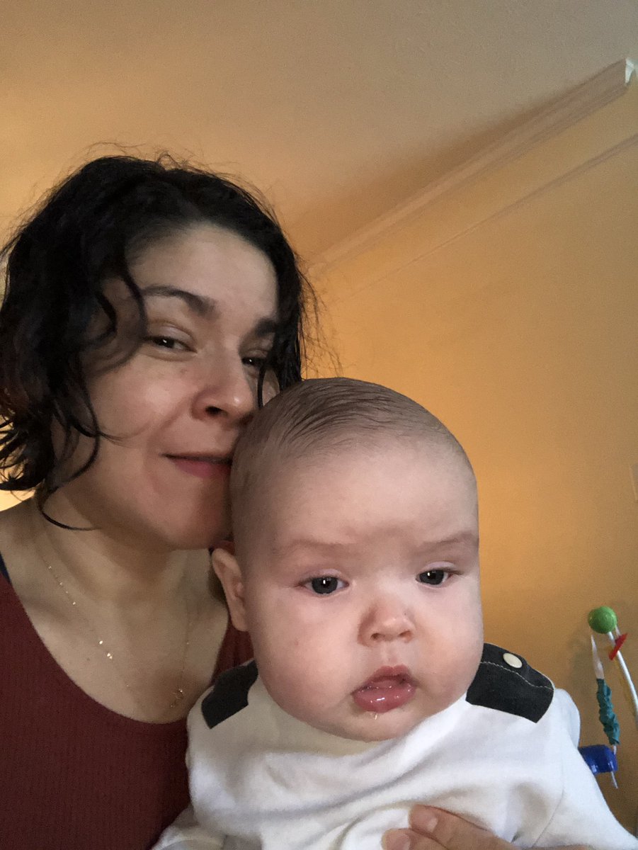 My first thanksgiving as a mom. Feeling super blessed. #verizon #MacysThanksgivingDayParade #MacysDayParade