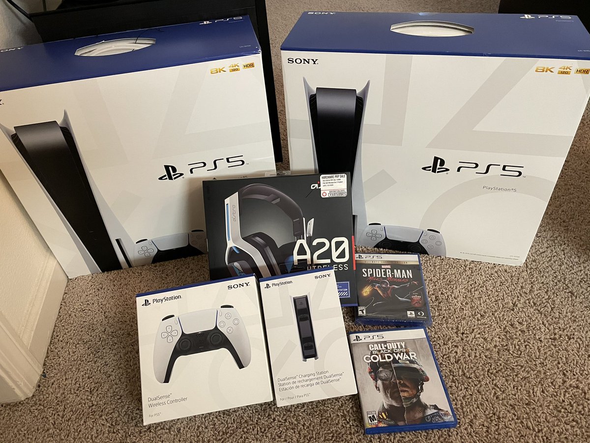 bravz_'s tweet photo. Big thank you to these guys for working so hard to help me secure the bag x2 💰🙏🏽 @jakerandall @ChitoGaminYT @GYXdeals @linuswilson https://t.co/8Wg7NHbXWl