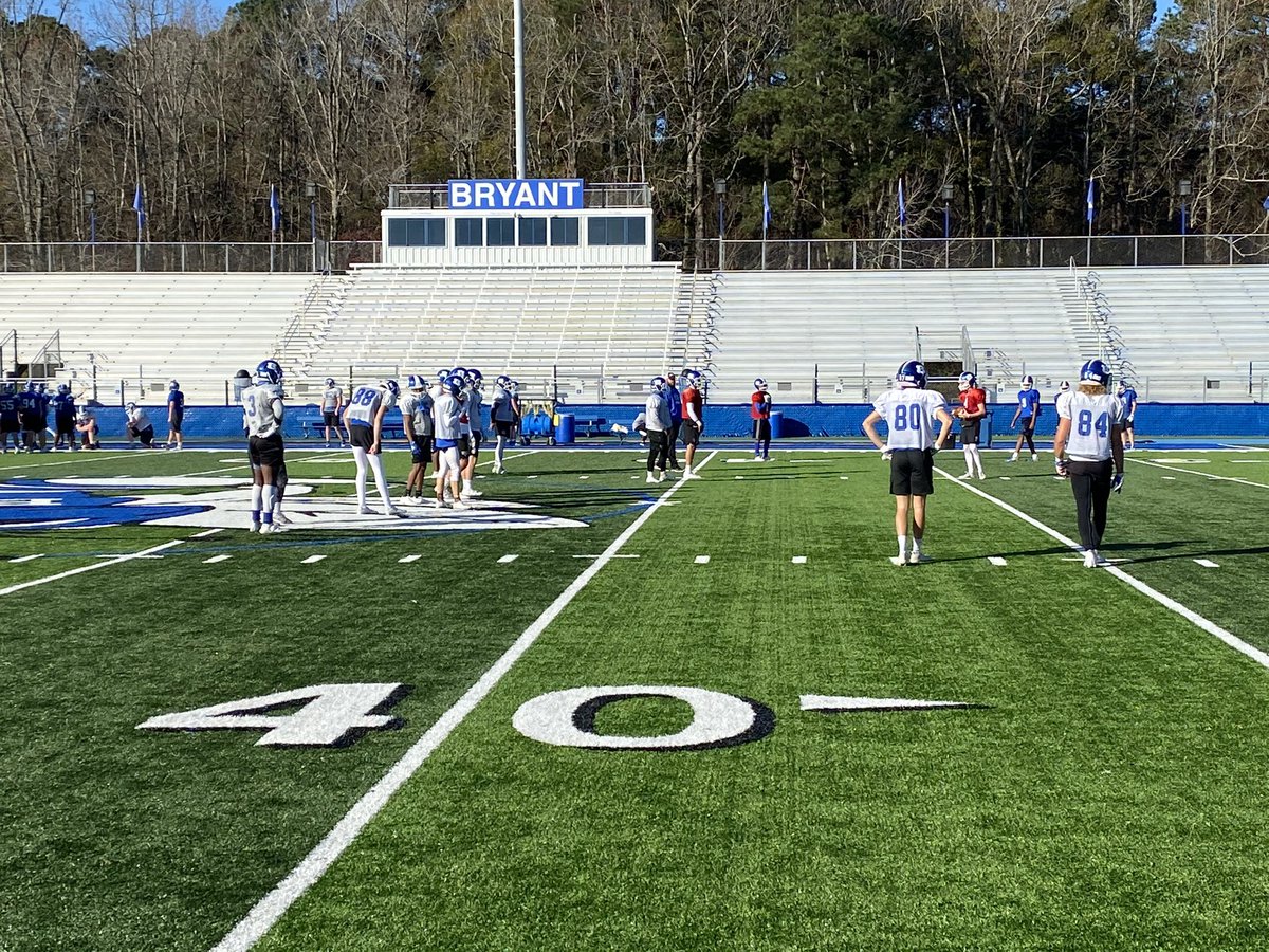 SaltBowlAR's tweet photo. For the 5th year in a row the @Hornet_TD_Club is having practice on Thanksgiving! #212 #BeatConway https://t.co/0KpWjq2FUs