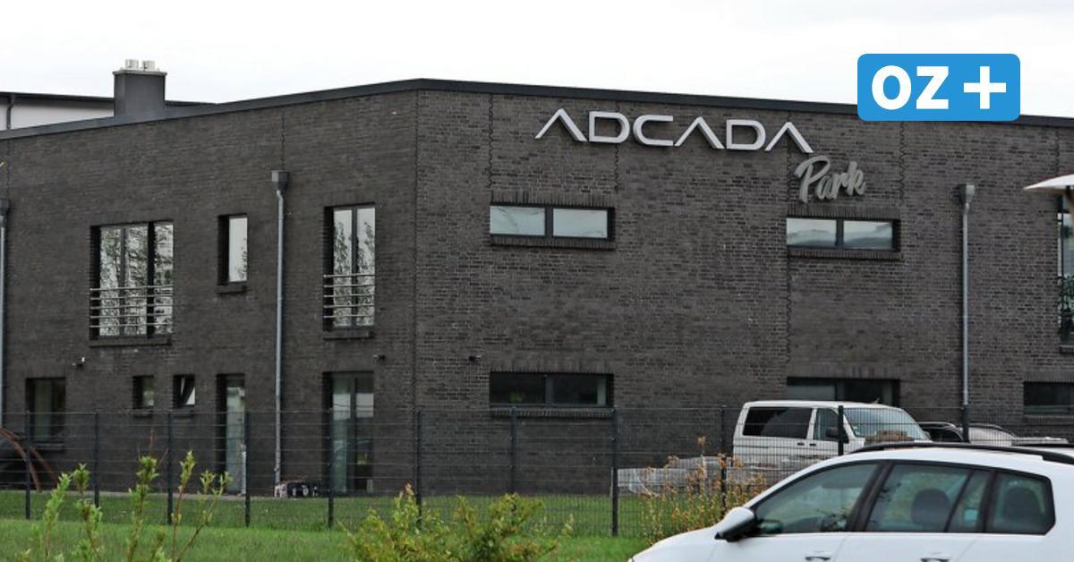 OZlive's tweet photo. Beim insolventen Unternehmen #Adcada in #Bentwisch hat die Staatsanwaltschaft #Rostock am Donnerstag erneut das Gelände durchsucht. Dabei ging es um den Verdacht der Vermögensabschöpfung. https://t.co/pNKlDrWRqL https://t.co/PI8naAEeGG