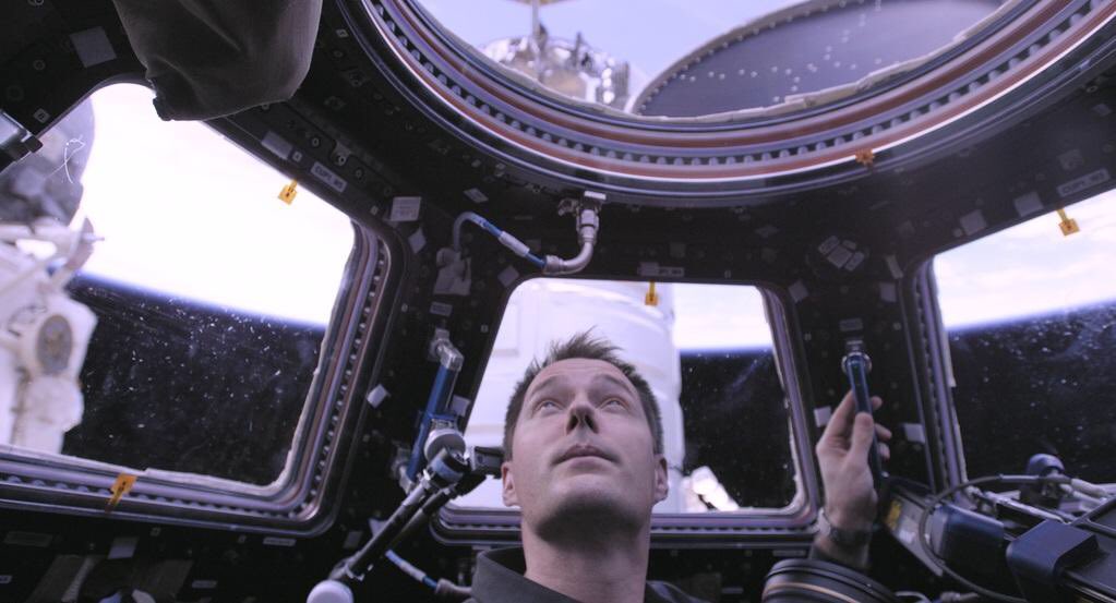 ifru_london's tweet photo. Fly into space from home!

Dt miss doc #16Sunrises by @PierreEm_LeGoff, the fantastic journey of 🇫🇷 astronaut @Thom_astro at 450 km from Earth on 28 Nov for free as part of #DocumentaryMonth

Link will be active at 2pm
👉https://t.co/MXkayyneYl https://t.co/84Sd3e8Uo7