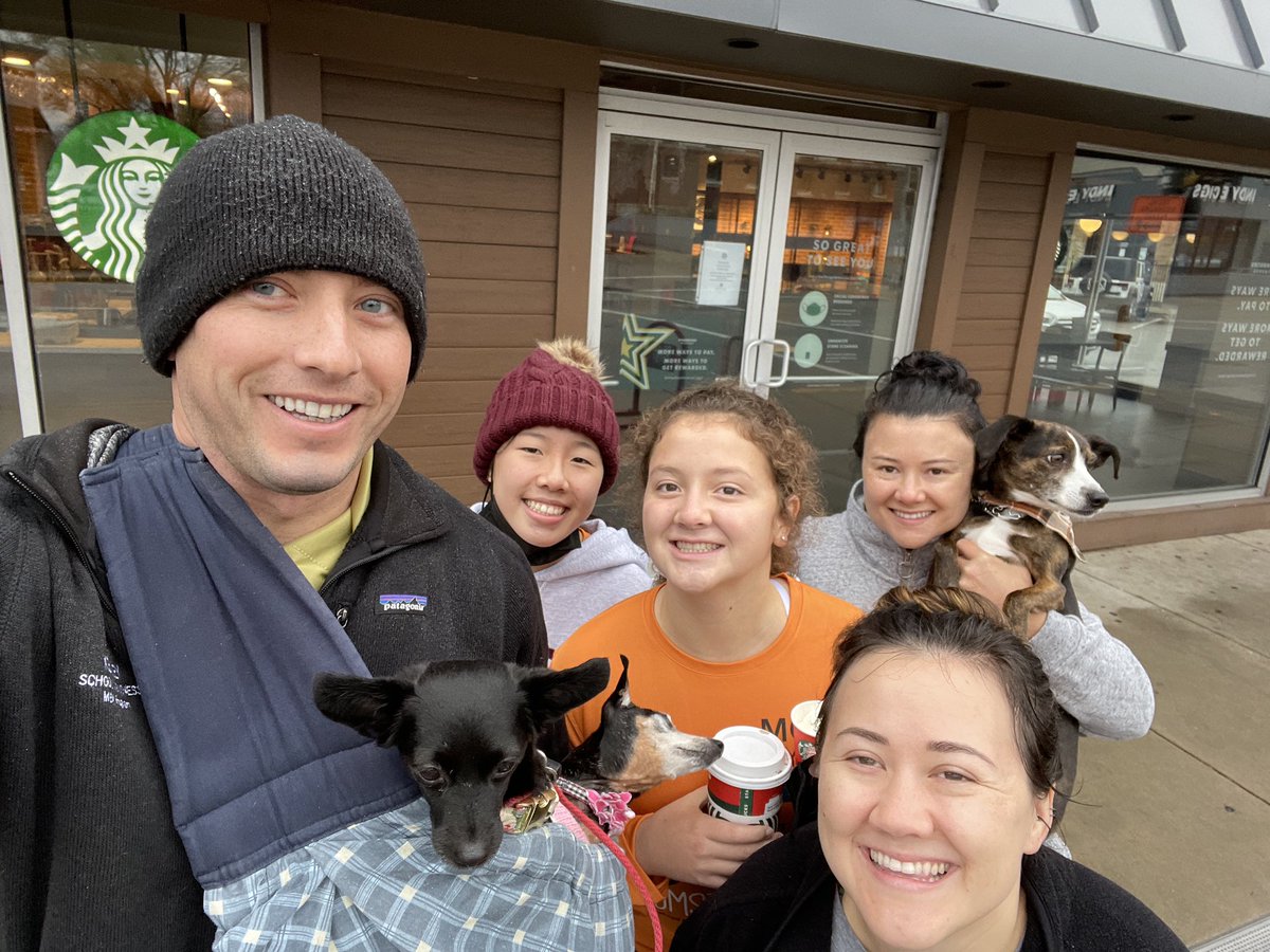 KyleBenderIN's tweet photo. The @DashIndy tradition continues, including pitstop for post race coffee. Happy Thanksgiving! #VirtualDrumstickDash #ADashofThanks https://t.co/KtL3gnGXLA