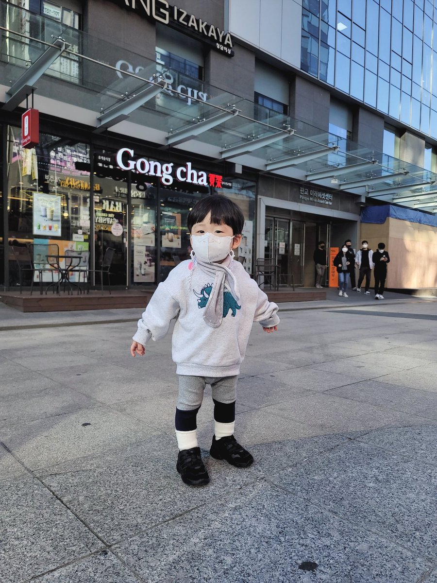 SIC2SIC2_'s tweet photo. 요즘 근황😍 https://t.co/Q26ZhqVAan