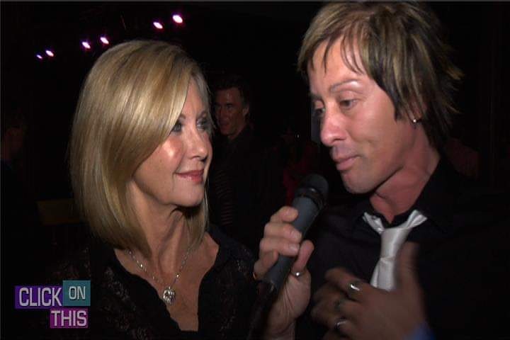 johnnyalonso's tweet photo. The time I interviewed Australia's favorite sweetheart @olivianj for @clickonthisshow After meeting and talking with her i can say Olivia is just as beautiful as you've pictured her thu out the years. I still have a crush on her. #clickonthisshow #celebrities #actors #music #cool https://t.co/c2OTSj6K90