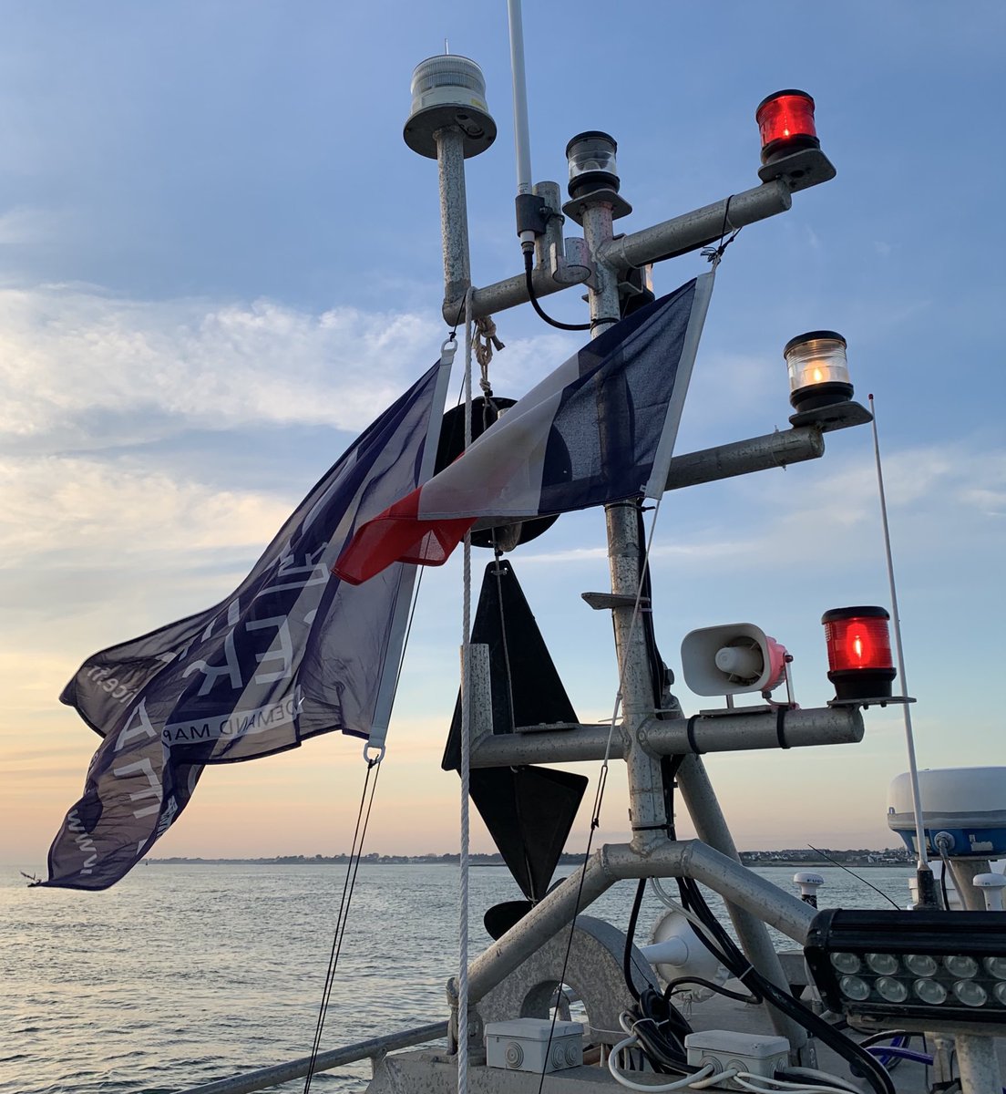 Levés hydrographiques ⁦<a href="/LorientAgglo/">Lorient Agglo</a>⁩ avec ⁦<a href="/ShipAsAService/">Ship As A Service(r)</a>⁩  ⁦<a href="/Bpnaval/">Bretagne Pôle Naval</a>⁩ ⁦<a href="/_oceanpower/">Bretagne Ocean Power</a>⁩ ⁦<a href="/regionbretagne/">Région Bretagne</a>⁩ ⁦<a href="/ClusterMaritime/">Cluster Maritime Français</a>⁩ ⁦<a href="/PoleMerBA/">Pôle Mer Bretagne Atlantique</a>⁩ ⁦<a href="/PoleMerMed/">Pôle Mer Méditerranée</a>⁩