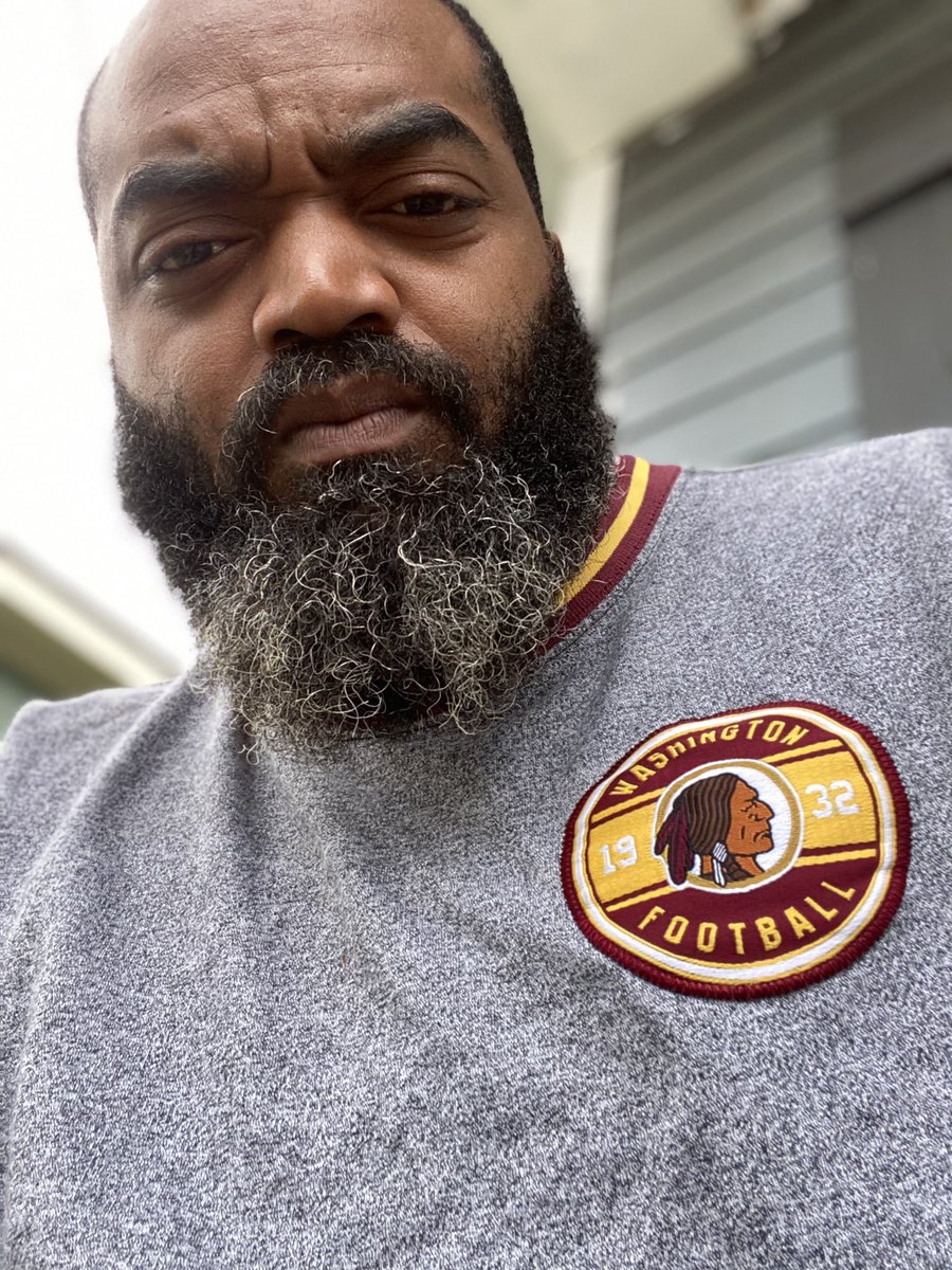 Lapoon80's tweet photo. #HTTR4L #NoShaveNovember #BeardGang #USArmyVeteran https://t.co/1iKi3okabT