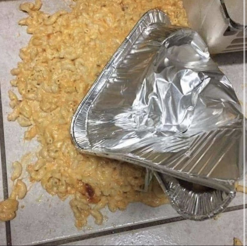 sneakyslatt's tweet image. MAN DEE FOLK DUN DRAP DA GAT DAM MAC N CHEES