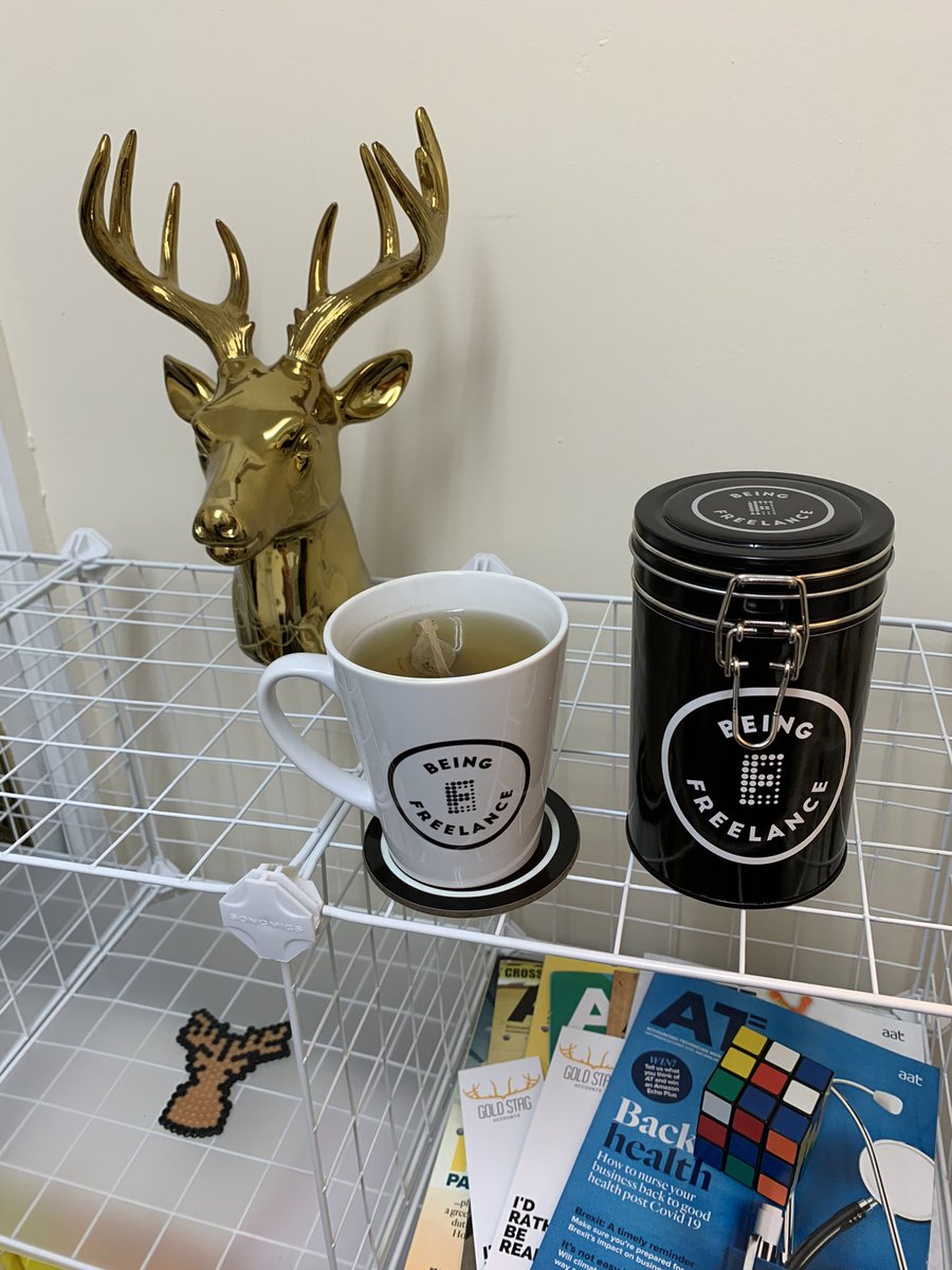 goldstagaccount's tweet photo. Boom ๐ฅ @beingfreelance biscuit vessel of dreams compliments my week 39 non employee of the week award winning mug nicely #neotw #freelance #greentea https://t.co/EXgLtMGCWW