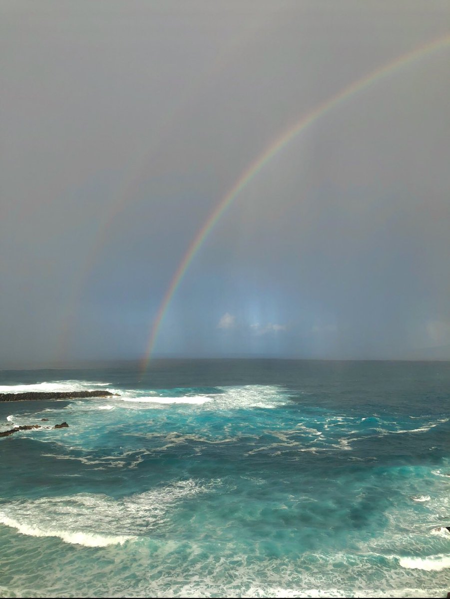 amandaperera's tweet photo. Mother Nature is a work of art https://t.co/19CHBnudMO
