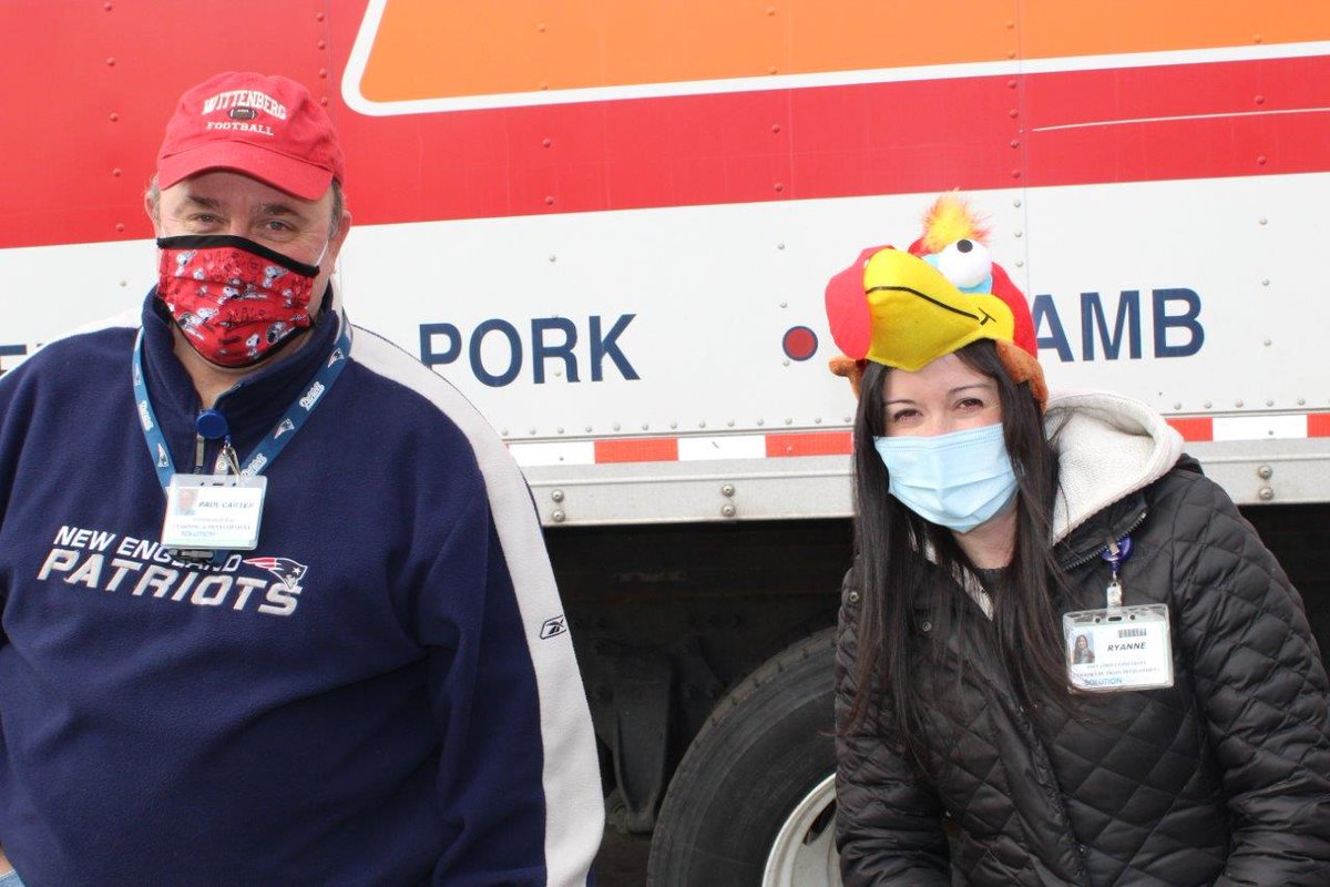 SolutioNHlth's tweet photo. @ElliotHealthSys gave staff holiday turkeys, and donated over 1,800 turkeys to the @NHFB, New Horizons, @MPAL409BEECHST &amp; @AmoskeagHealth! 23 ED staff donated their turkeys to @NewLifeNE. 
Plus, we collected food for the Food Bank and clothing for Brookside Church.
Thank you all! https://t.co/gmp1OidU6b