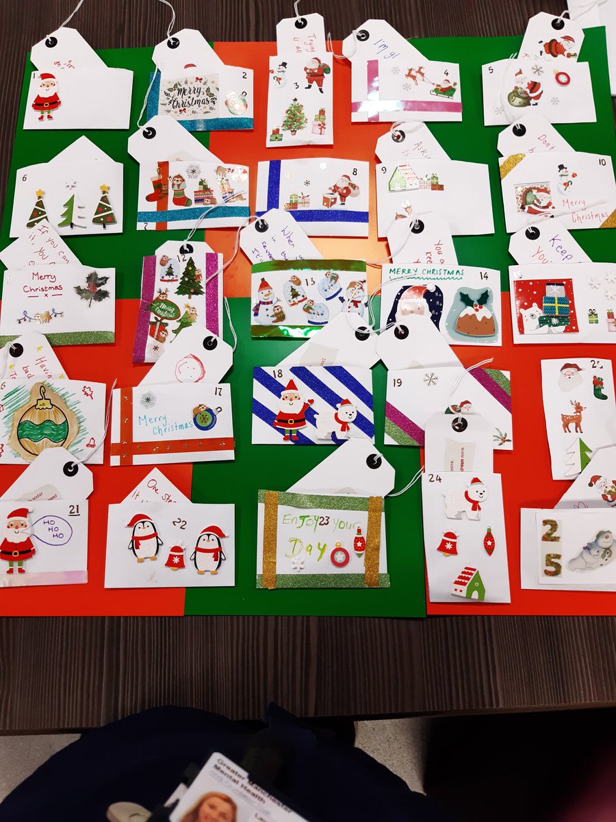 lauren_3405's tweet photo. My last day on Poplar well spent making a Christmas advent calendar with our ladies! Chocolate treat &amp; positive message for each day of december! 🎄🎅🤶 #gmmh #poplar  @poplar_leanne @Hazel_ParkHouse https://t.co/xN2v2KSebP