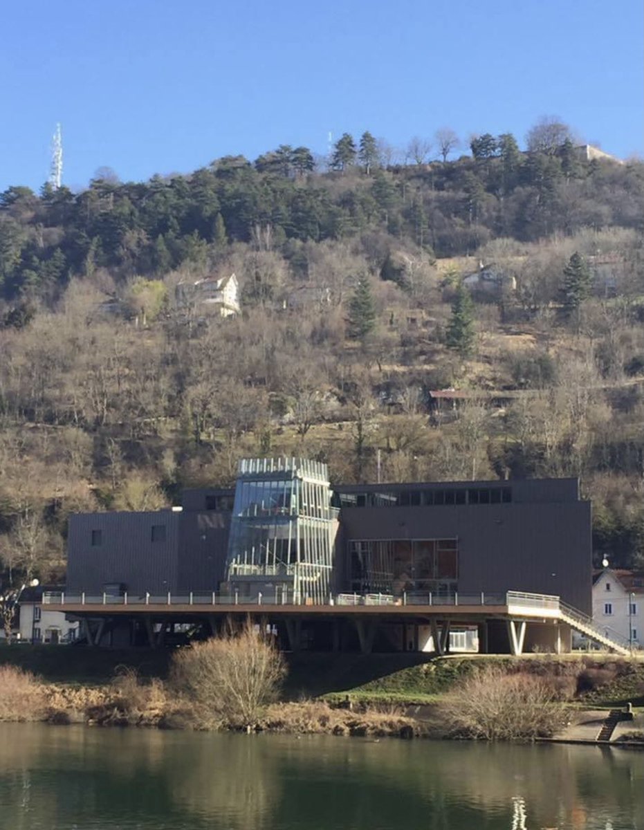 ChristineWerthe's tweet photo. #OppCmBesac #BesançonMaintenant
Très fière et heureuse de retrouver le Conseil d’ Administration de @LaRodiaBesancon 🎸🎼🎺🎻🎷🎤#musique #concert #culture #Besancon
Ce soir en #visioconference #COVID19 #distanciel https://t.co/f2biMayuGH