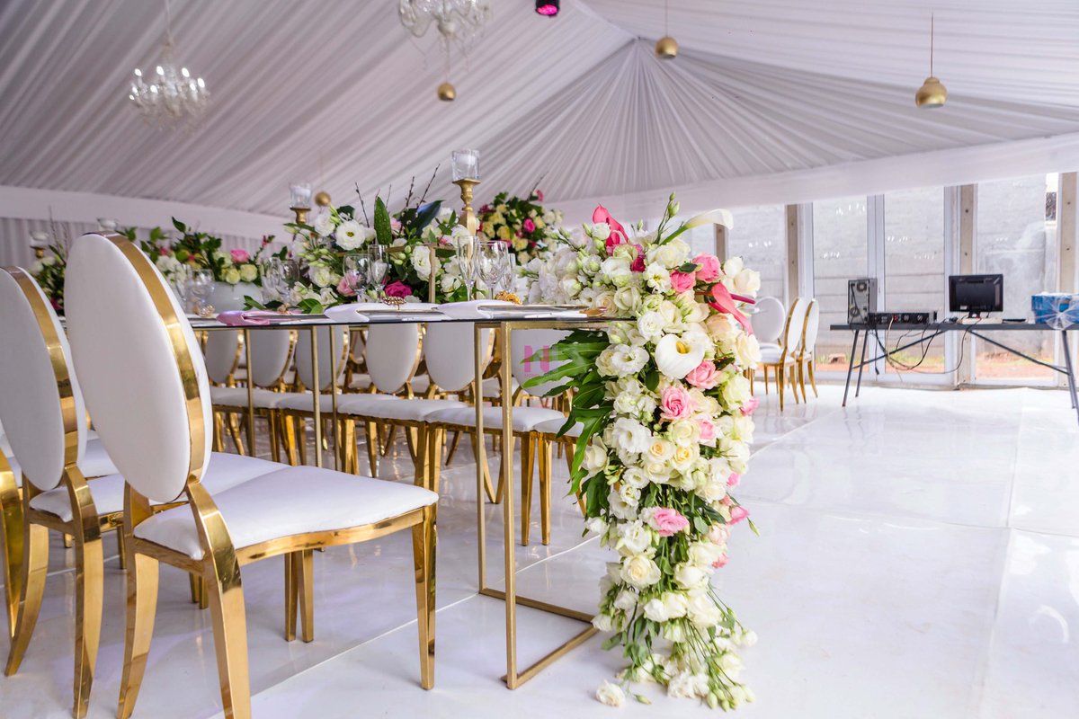 nonoevents's tweet photo. Sibongiseni & Simangele’s Wedding
Thank you Sibongiseni & Simangele
#WeddingDeco
#Celebrations #Love
#Deco
#GlassMarquee #GlassFrameTent
#EventFurnitureHire #events
#NonoEvents https://t.co/45ye73J6GZ