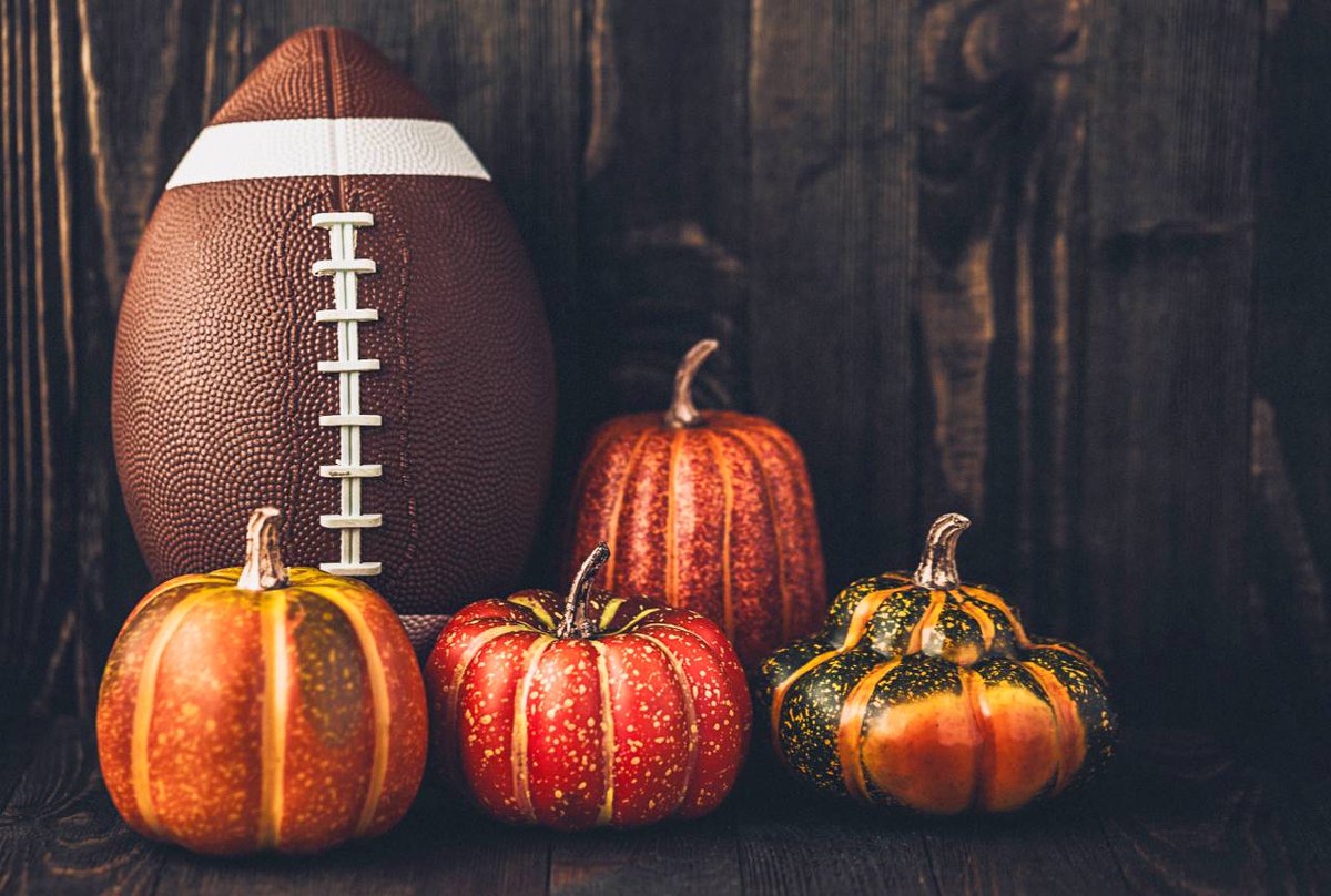 Backstop_Grill's tweet photo. Wishing you a safe, healthy, and Happy Thanksgiving at home from all of us at #BackstopBarAndGrill ! 🦃✨ It's been a difficult year, and we're truly grateful for you and all our customers. 💛 #CanbyOR #EatLocal https://t.co/HkjRop2NxE
