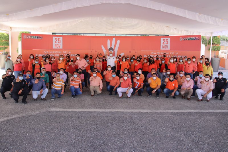 SSPGro's tweet photo. En la @SSPGro creemos firmemente en la equidad de género sumándonos a los 16 días de activismo por el Día Internacional de la Eliminación de la Violencia contra la Mujer, siguiendo el ejemplo del Gobernador @HectorAstudillo

#NoHayViolenciaPequeña
#25NGuerrero https://t.co/kXjRI0DBqW