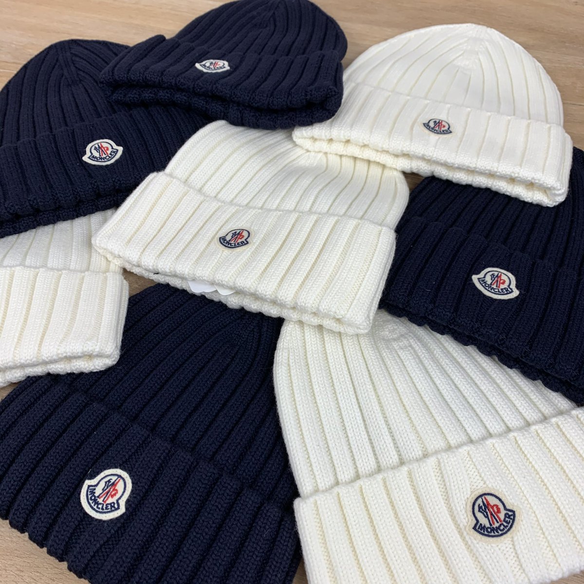LABELMENSWEAR's tweet photo. To celebrate the launch of our Black Friday sale starting tomorrow morning @ 08:00 GMT, we are giving away a pair of Moncler beanies to one lucky winner! ❄️

1) RT &amp; follow @LabelMenswear
2) Sign up to the sale below👇🏼

https://t.co/aeF8WwFIPO https://t.co/Z0blYvBoxP