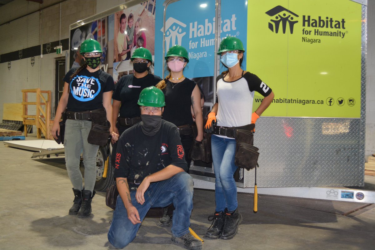 Back in February, Niagara Peninsula Aboriginal Area Management Board’s (NPAAMB) Building Futures Indigenous Youth were working to build a Habitat house in Port Colborne however the pandemic put a halt on the project.
habitatniagara.ca/news/habitat-n…