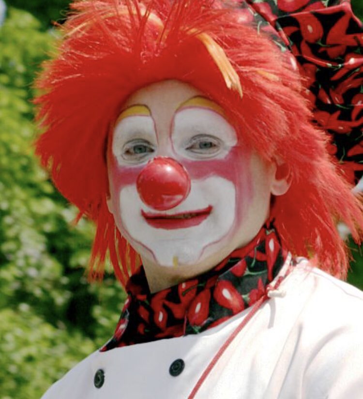 crisxx_'s tweet photo. Como cuando fuiste el único/a que se enchulo🤡🤡 https://t.co/cDF0jlFDZt
