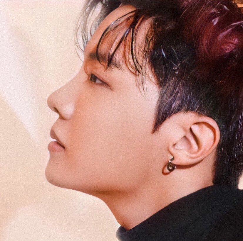 tttaehvv's tweet photo. https://t.co/fYPwMEGo1b