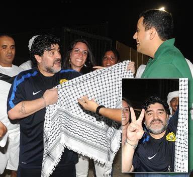 مارادونا اليساري "غيفارا الرياضة" قلبه فلسطيني وابن كاسترو وصديق تشافيس via