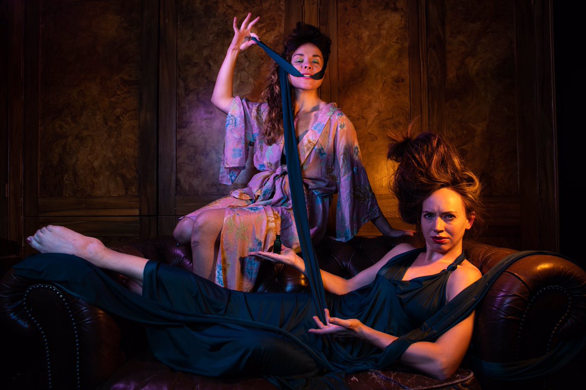 BsideRselves's tweet image. We ❤️ learning 2 b clown cinematographers &amp;amp; live out r film fantasies w/ @ButtKapinski ‘s FAB online comedy classes. Image @aliwrightphoto