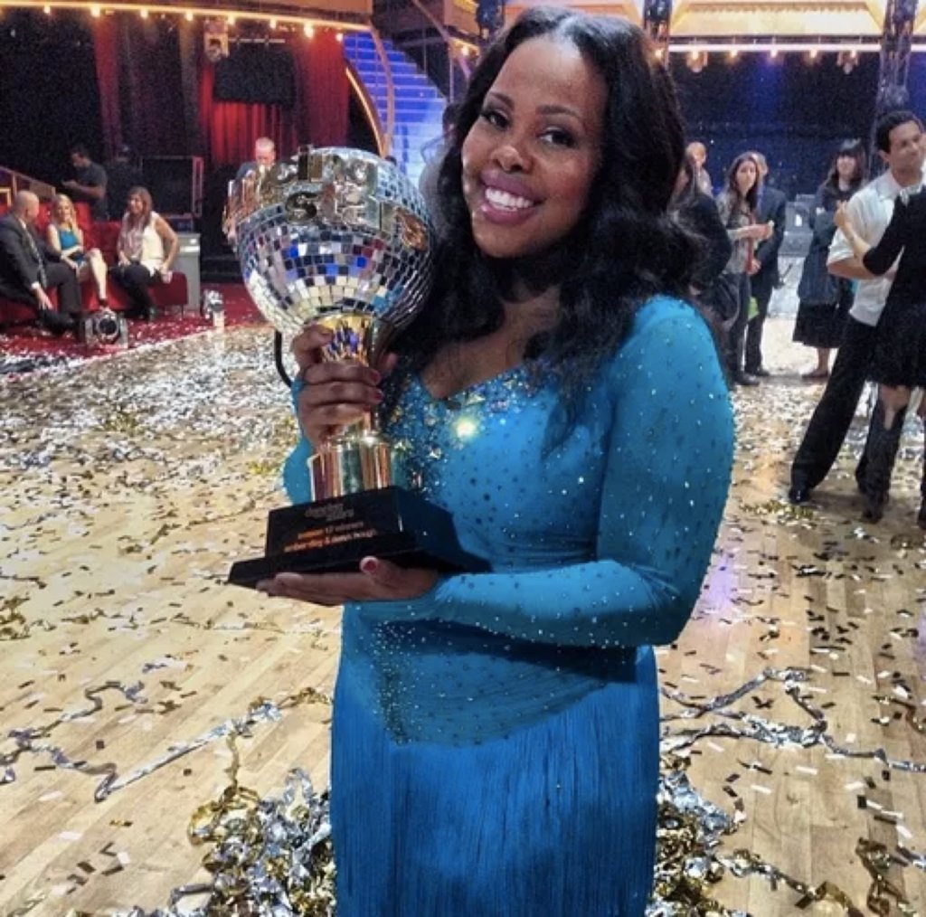 mscassie07's tweet photo. On this day Nov 26, 2013 @MsAmberPRiley became the FIRST black woman to win @DancingABC. Its been 29 seasons since 2005, and Riley remains the ONLY black woman to take home the mirror ball. #BlackGirlMagic #TirgessOfSeason17 #AmbersAngel #RileyGang #DWTS https://t.co/eGVdQpwLcJ