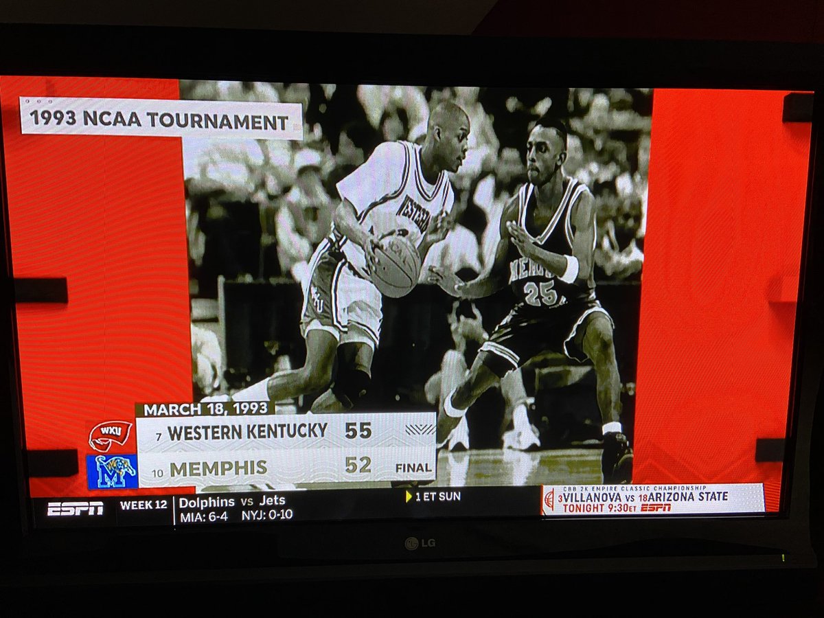 I was just thinking about that game! My senior year at WKU, we went to that one in Orlando, and two days later when Western beat Seton Hall to go to the Sweet 16. Thanks @RichOnSports @dandakich. Fun memory. https://t.co/SPaxQ37Nlk