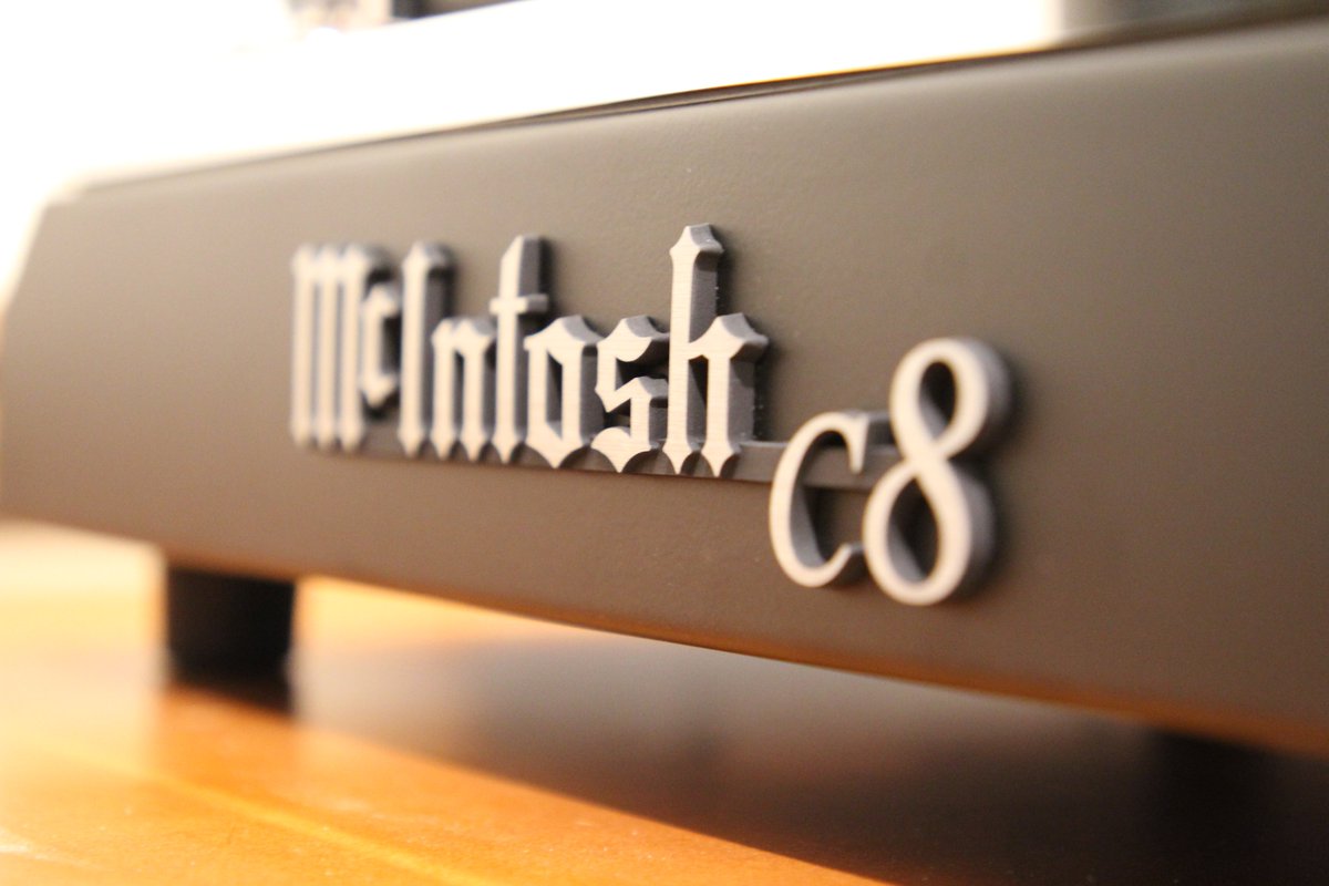 HowardKneller's tweet photo. On my Instagram page, more photos and info on McIntosh’s C8 stereo tune preamp ($3,500 USD) from my visit to @_audioclassics.  

IG: @howardkneller (audio),@howardknellerphotog (art/photo). FB: @HowardKneller

#audioclassics #worldofmcintosh #mcintoshlabs #mcintosh #audiophile https://t.co/aBKvWJjxCG