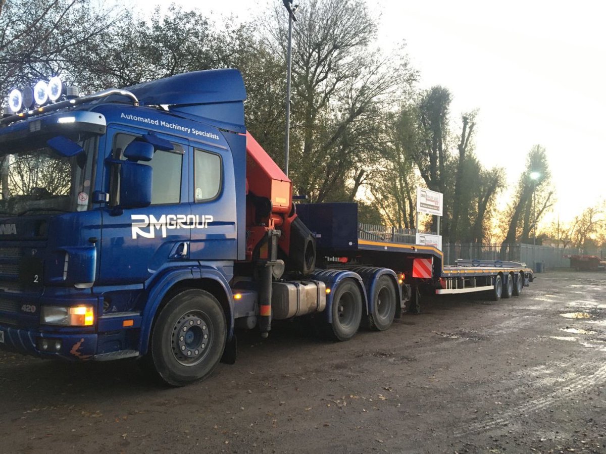 CrickTrailers's tweet photo. Thanks to all at RM Group for purchasing a new @DennisonTrailer drop frame trombone trailer. 
#haulage #lowloader #trailers https://t.co/XNxvWzaMA4