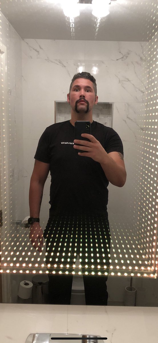 Tony Bellew tweet media