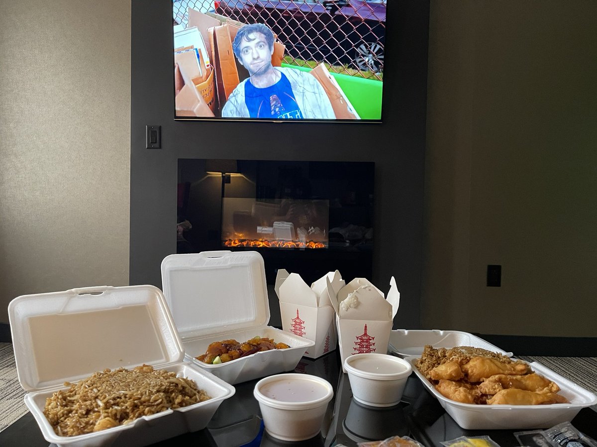 AtRickySmith's tweet image. And my Thanksgiving dinner was amazing