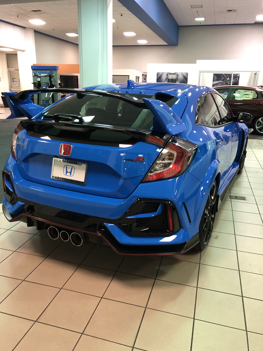capitolhondaca's tweet photo. The 2021 Honda Civic Type R has arrived at Capitol Honda in Boost Blue Pearl! #2021HondaCivicTypeR #BoostBluePearl https://t.co/A2oxKG5piq