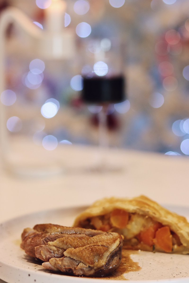 Standbythewall's tweet photo. Such a fun evening with @SuperValuIRL zoom cook along tonight. @Kevindundon taught us how to cook duck, winter root Wellington and white choc and lemon curd mousse! #supportlocal https://t.co/OYmytPPgP4