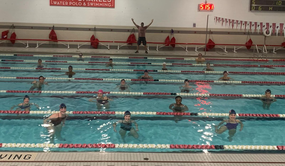 Look at all these turkeys on Thanksgiving Eve! #BH2O