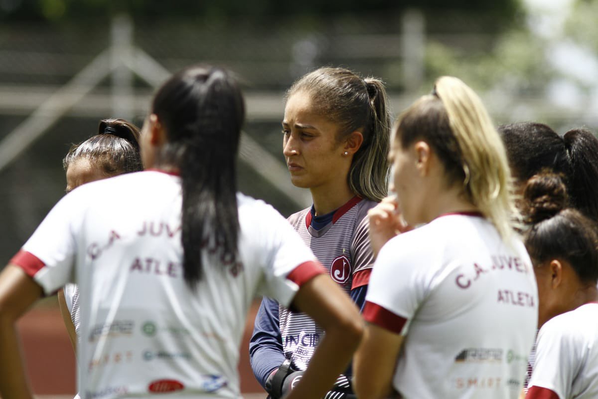 SÃO PAULO, SP - 31.08.2019: FUTEBOL FEMININO JUVENTUS X FERROVIÁRIA - Dani,  Juventus striker during the match. Paulista Women's Championship 2019 -  Juventus welcomes the Ferroviária team on Saturday afternoon, August 31