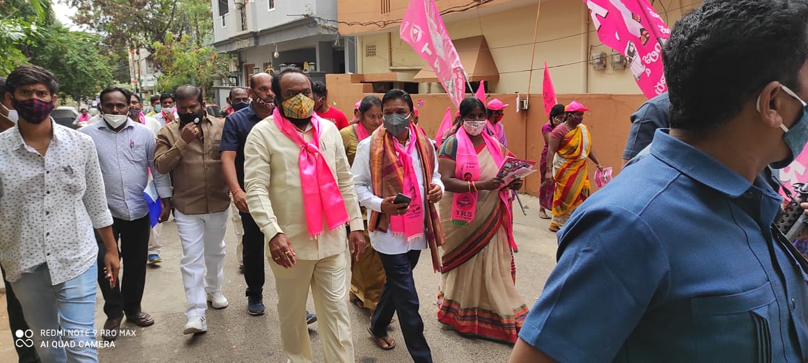 AthramSakku's tweet photo. GHMC ELECTION CAMPAIGN AT SANATH NAGAR DIVISION https://t.co/IcVm99WeE4