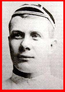 #rugby history Died today 26/11 in 1950 : Tom Broadley (England) rugby v Ireland in 1894 https://t.co/ym7nWZI8aa https://t.co/prWzVy9i7W