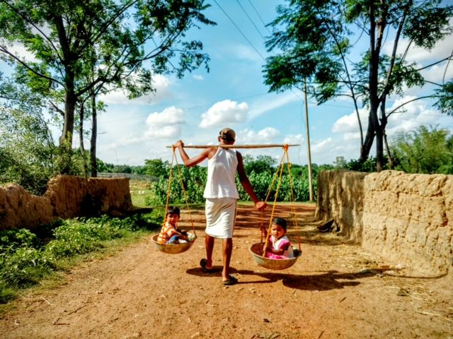 Notice Pictures tweet media