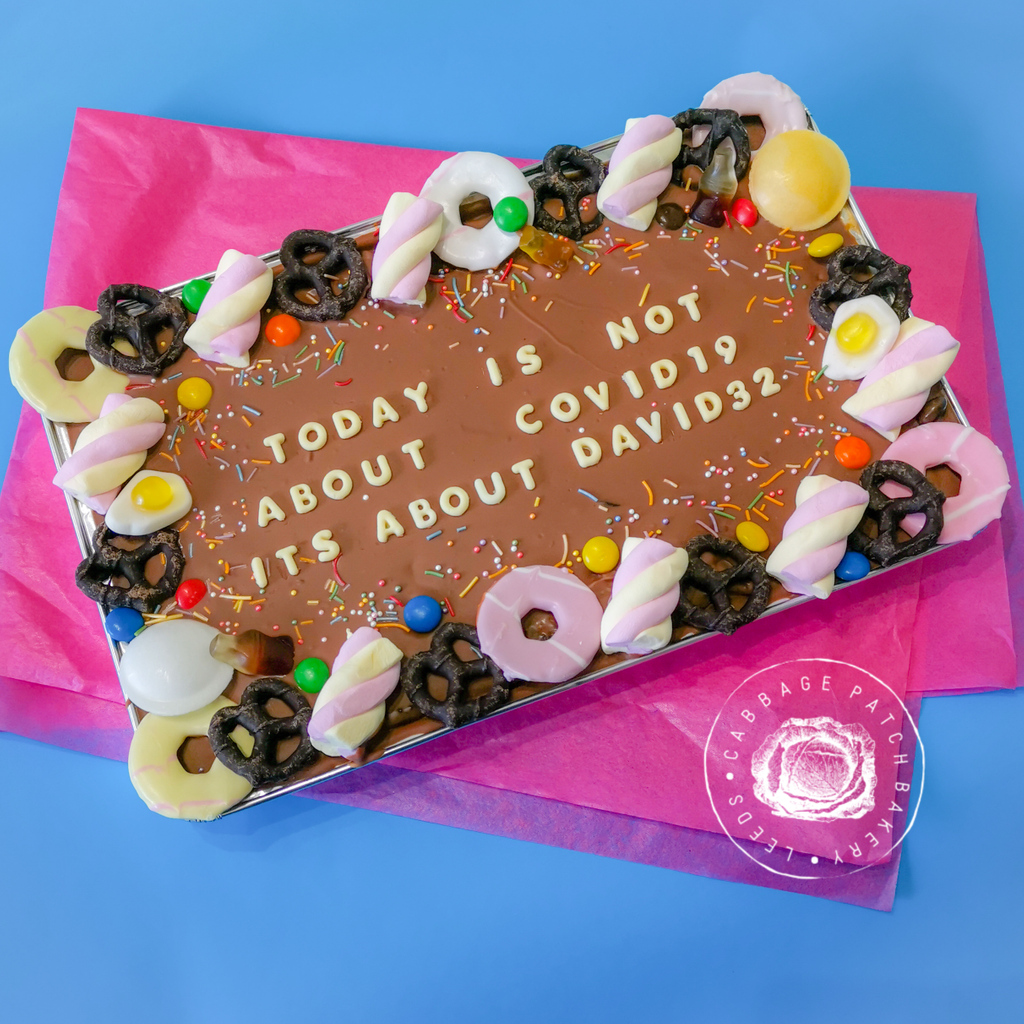 cpatchbakery's tweet photo. 🤣 THIS MESSAGE THOUGH 🤣

Fancy sending one of these personalised tray bakes to someone you love, or moderately tolerate?

Order here for UK Mail Order > https://t.co/3CnnjSEYdN

For Local Delivery > https://t.co/K2QcQNEplY https://t.co/L1fDouV7uV