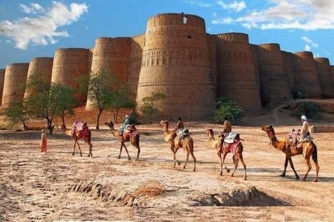 مضى أقوام ملكوا الدنيا وزينتها، بنوا الحضارات، وشيدوا المدن، وحينما جاءهم الموت لم يبق منهم سوى بعض الآثار شاهدة على مرورهم هناك

الموت الذي تخطانا إلى غيرنا ونحن لا نبالي بهم
سيتخطى غيرنا إلينا وهم غير مبالين
.
قال الرندي :
أتى على الكل أمر لا مرد له
حتى قضوا فكأن القوم ما كانوا