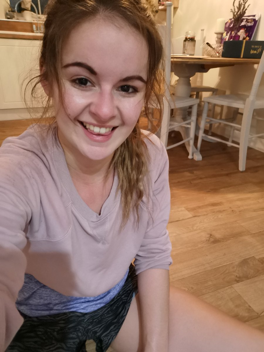 Chloe Harris 💙 tweet media